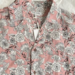 NWT Banks Journal Men’s short sleeve button up